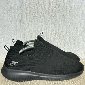 Skechers Womens Black Ultra Flex 3.0 SlipOn Comfy Casual Sneaker Shoes SZ US 9